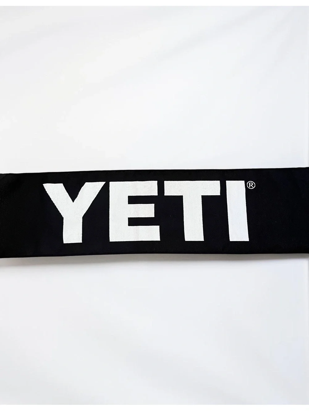 YETI Ruffneck Scarf Built for the Wild NWT Employee Exclusive Black Fringe